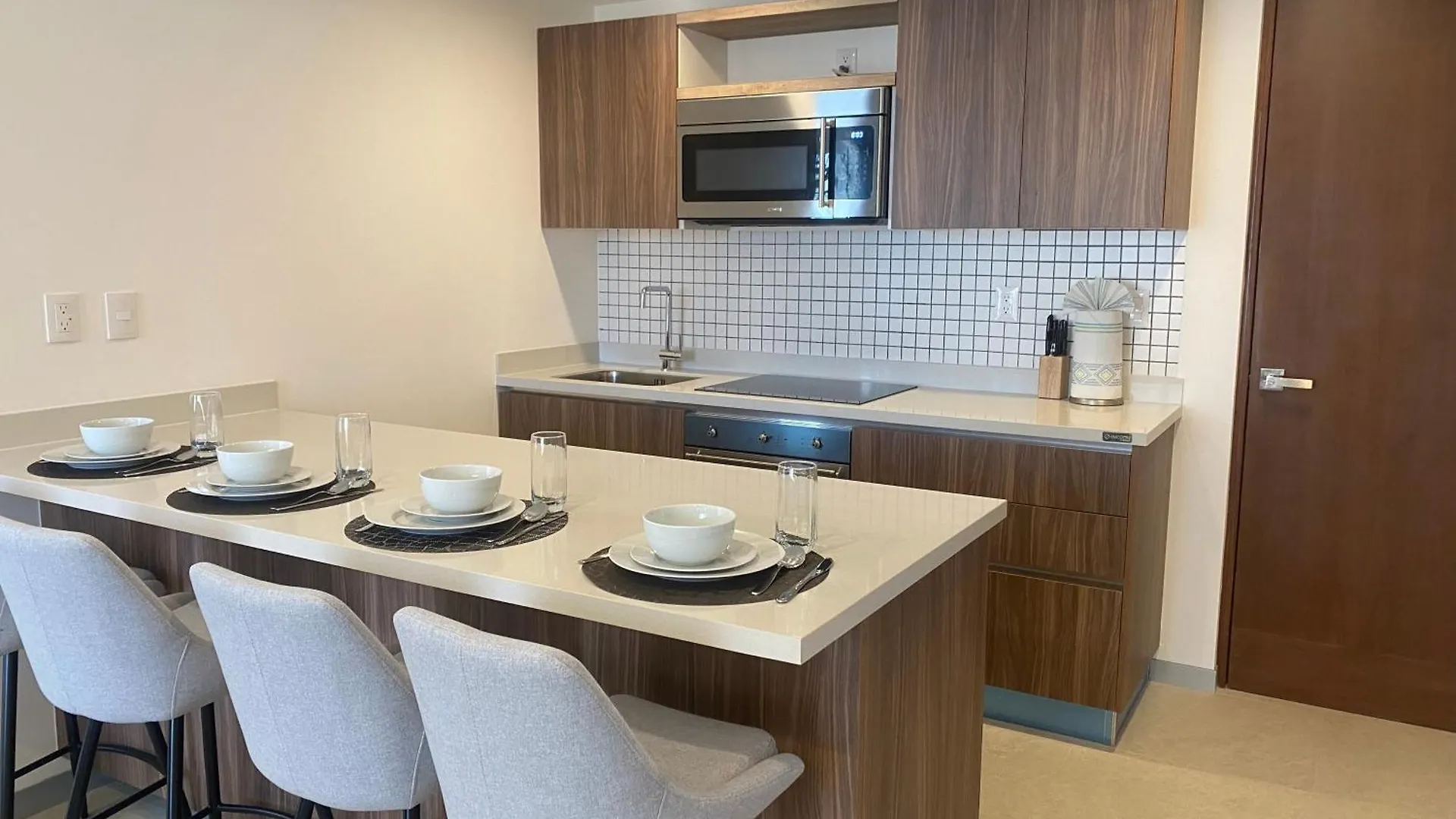 Elegant 2Br Apartments In The Heart Of Playa Cinema Kidszone 2 Pools Playa del Carmen