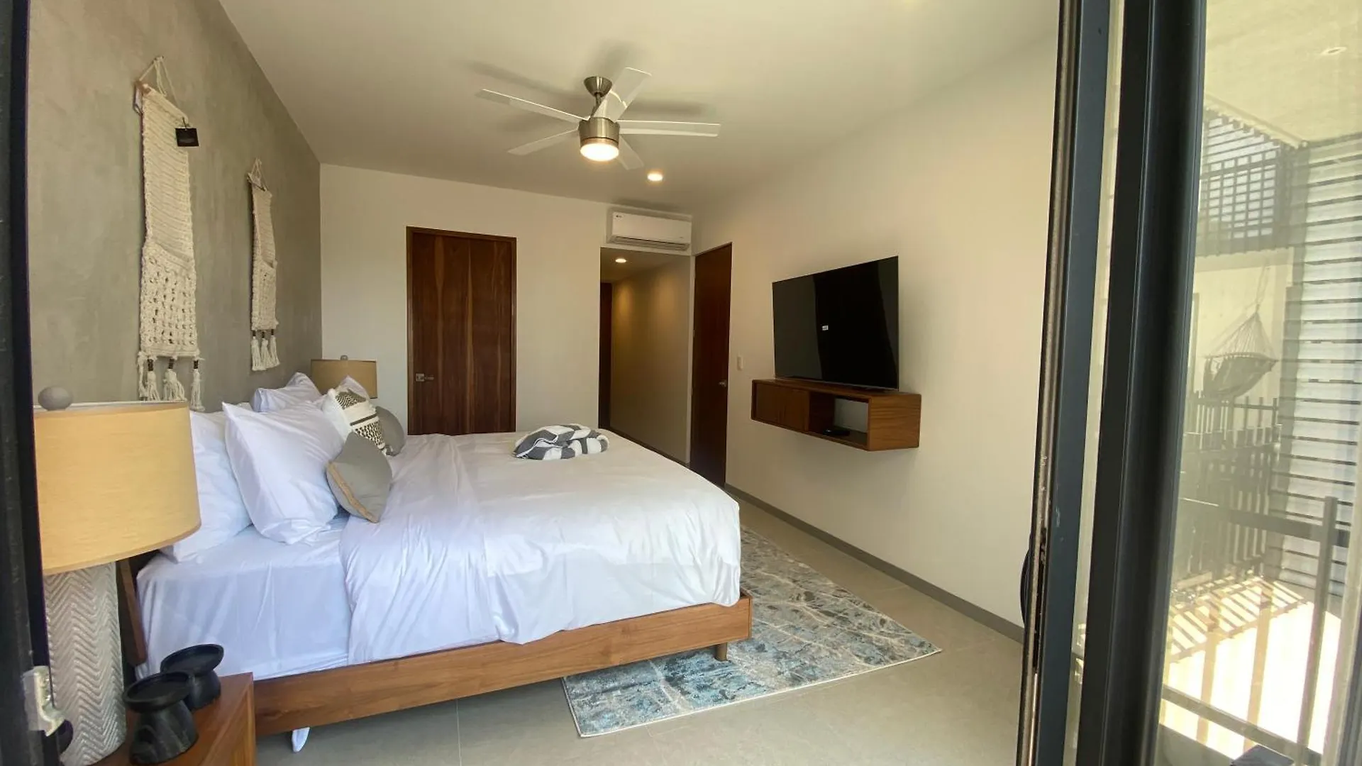 Elegant 2Br Apartments In The Heart Of Playa Cinema Kidszone 2 Pools Playa del Carmen